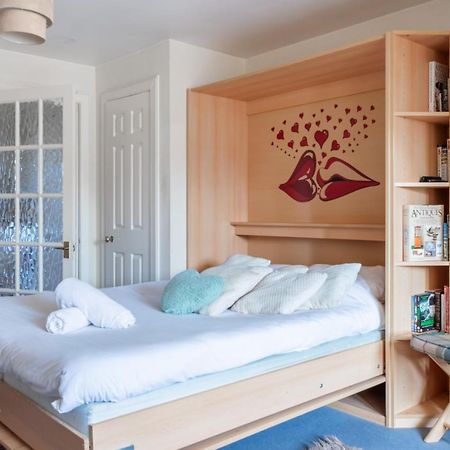 Tony Asga - Tony'S Apartment Heart Of Edinburgh City Centre Sleeps 2 Ngoại thất bức ảnh