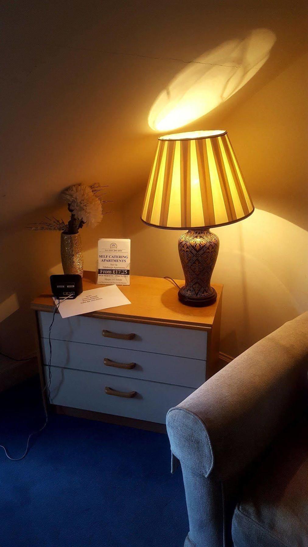 Tony Asga - Tony'S Apartment Heart Of Edinburgh City Centre Sleeps 2 Ngoại thất bức ảnh